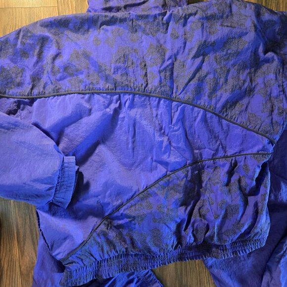 REEBOK Two-Piece Athletic/Athleisure/Jogger Set: Pants & Jacket SIZE M - Picture 10 of 11